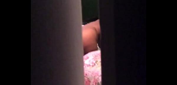  Spying on some ass while she on the phone